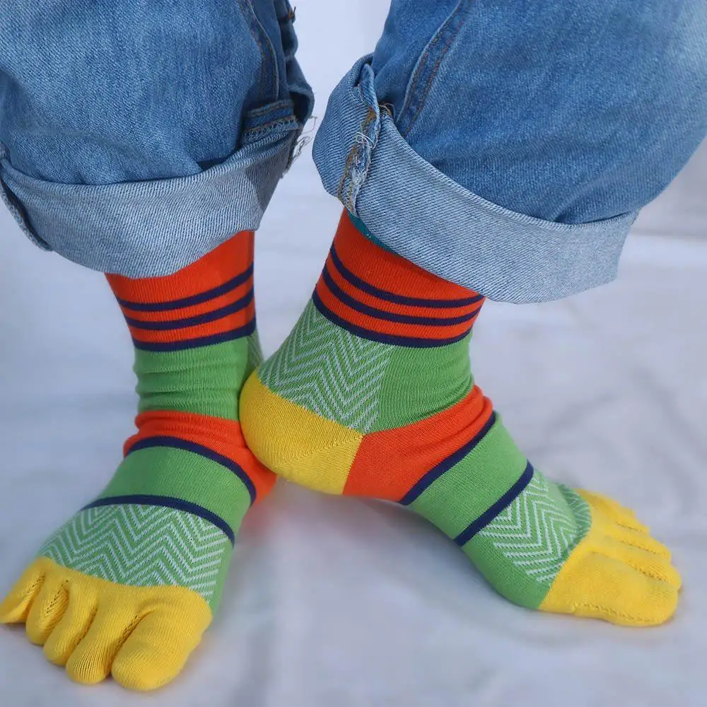 

Fashion Comfortable Long Tube Trendy Patchwork Color Split-toed Socks Man Socks Cotton Five Finger Socks Middle Tube Hosiery