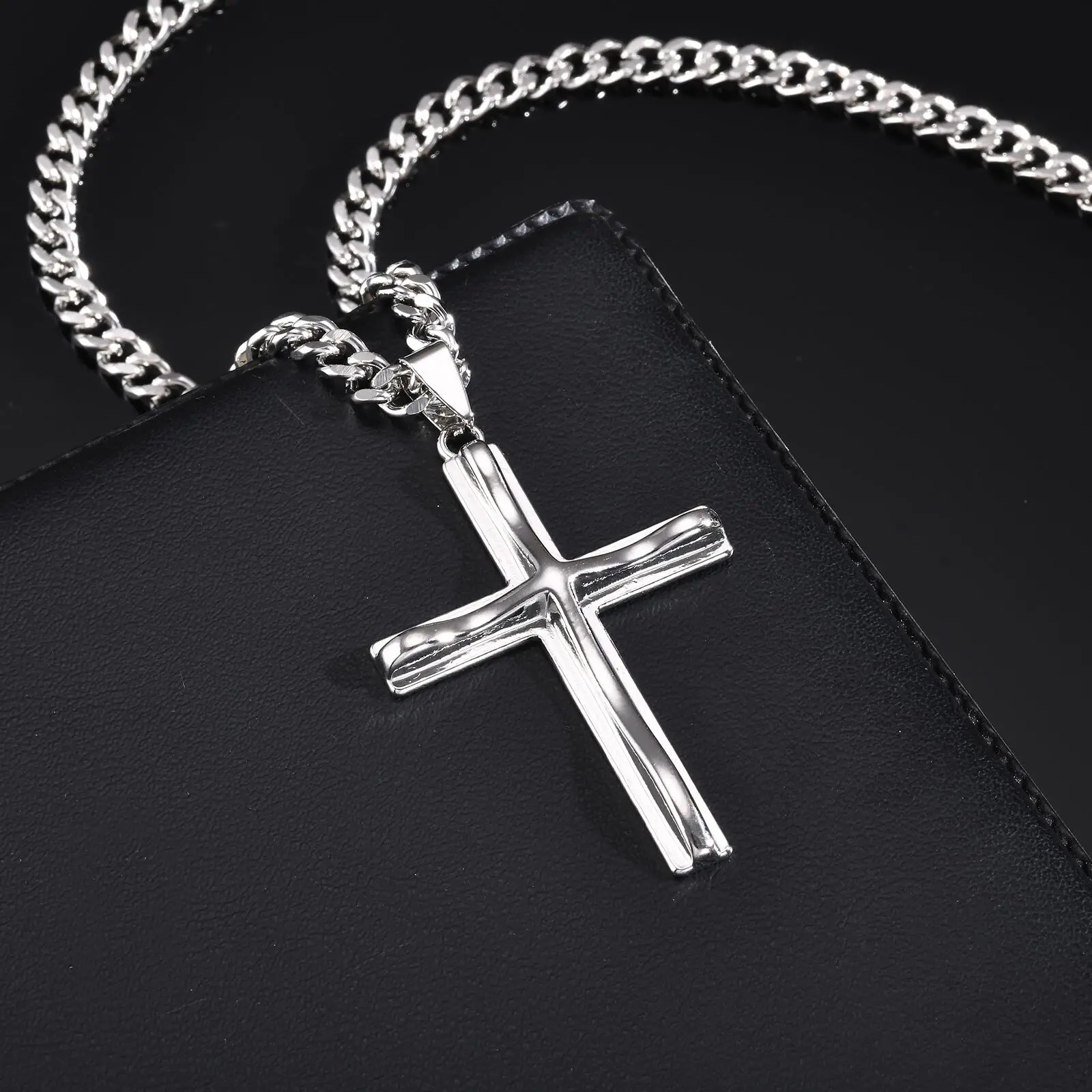 Cross Pendant Necklace for Men,Hip Hop Metal Pendant Necklace with Stainless Steel Cuban Chain,Christian Classic Jewelry Gift