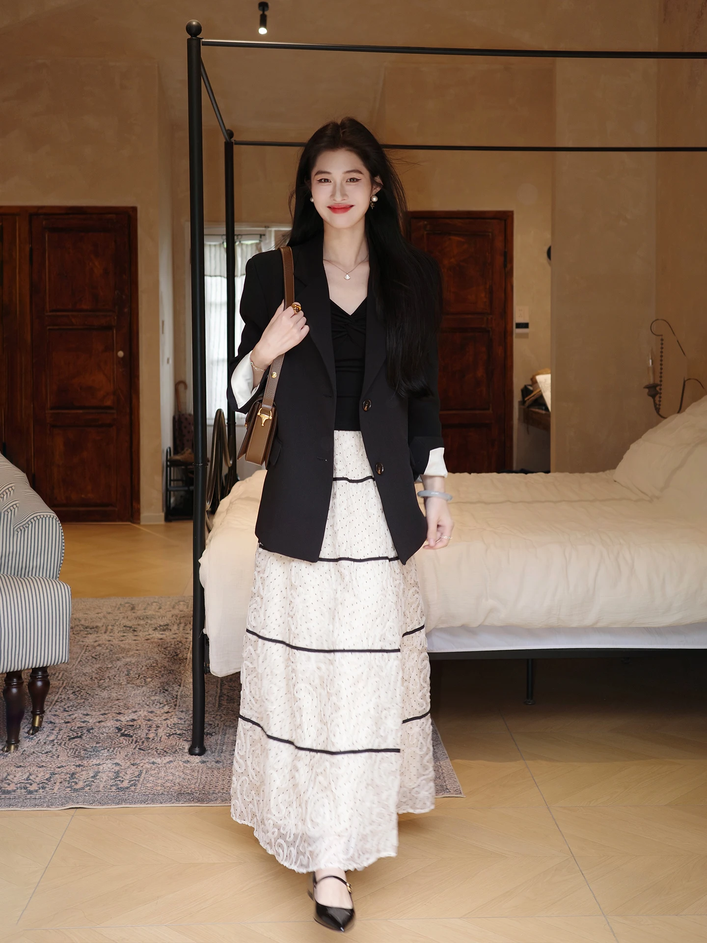 Lingxian Zhihe Berlin Casual Leisure Suit Women's Early Autumn Commute Outerwear Top Loose Fit Classic Shoulder Long Sleeve