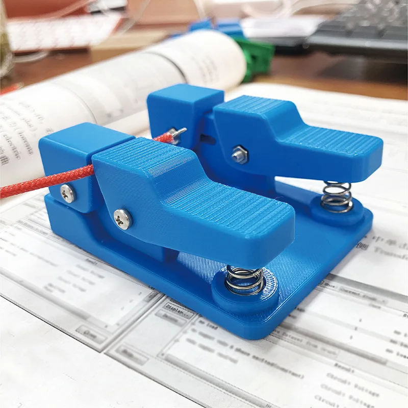 

Customizable Conductivity Clip DIY Solder Patch Wire