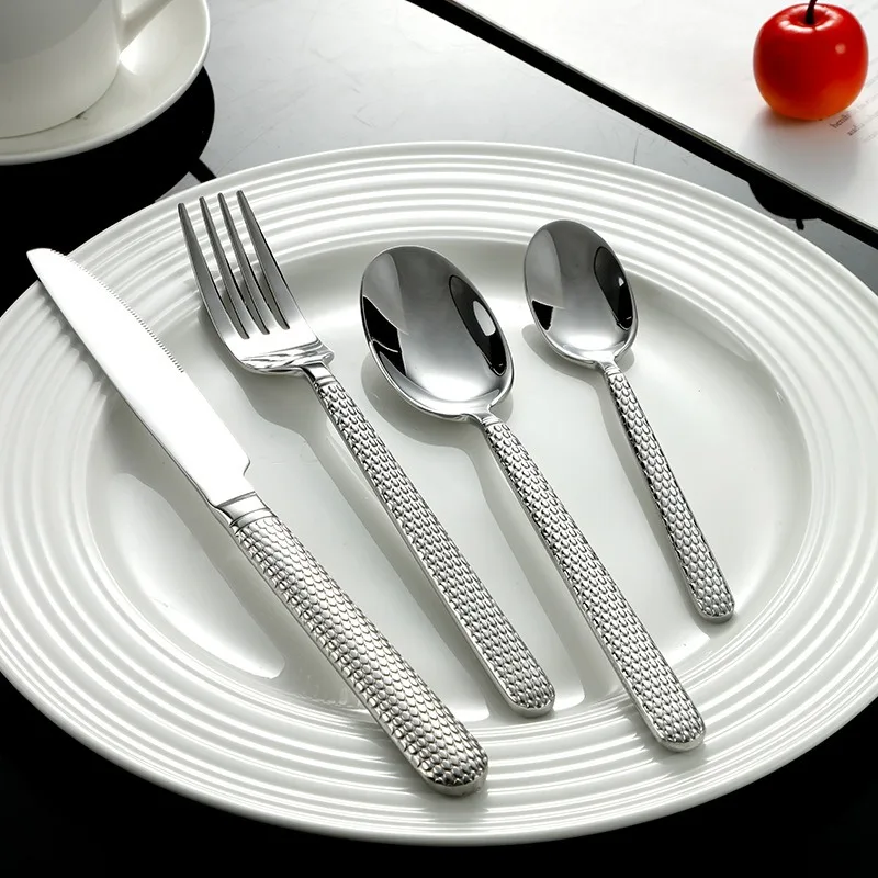 

24Pcs Fashion High-End Cutlery Set 18/10 Stainless Steel Gift Flatware 304 Knife Fork Spoon Dinnerware for 6 Drop Shipping