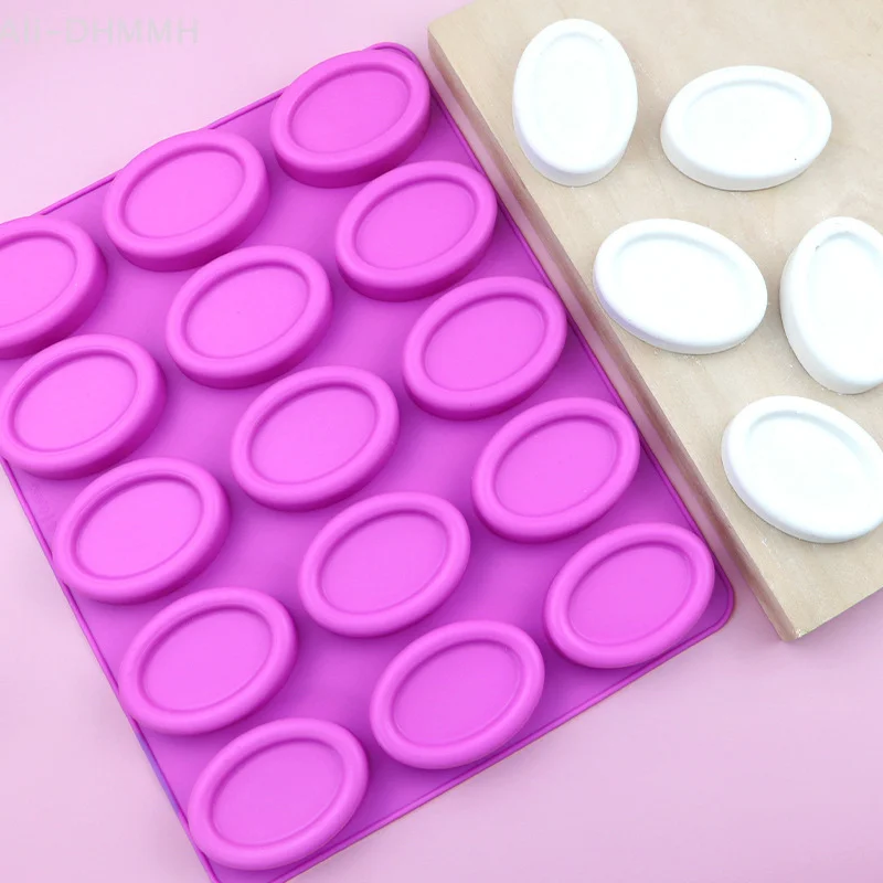 

Silicone Oval Soap Molds 15 Cavities Handmade Moulds Candy Pudding Chocolate Cake Baking Mold Kitchen Accessories
