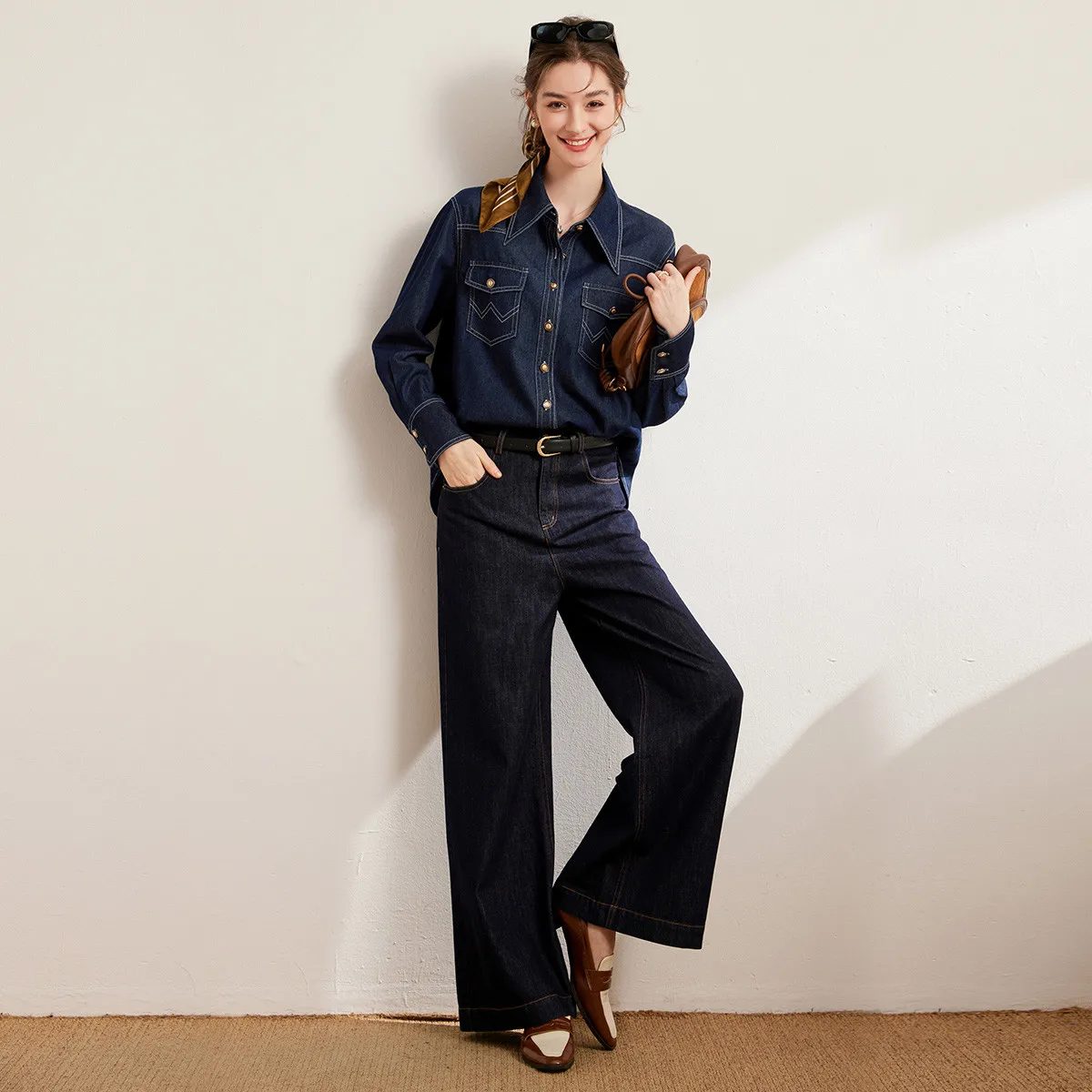 LOUIS YAO Nieuwe Retro Kleur Contrasterende Denim Shirt 2025 Lente Tops Heldere Draad Single Breasted vrouwen Lange Mouwen blouses