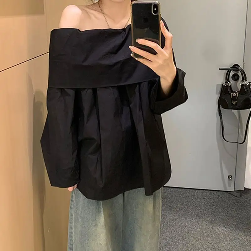 

Black Shirt Women's Spring and Autumn 2026 New High-end Sense Loose Off-the-shoulder One-word Shoulder Top Niche Design Sense