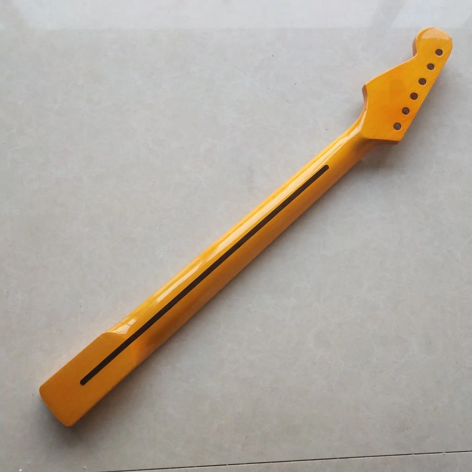 Maple DIY parts Yellow Electric Guitar Neck 22 Frets 25.5inch Maple Fingerboard