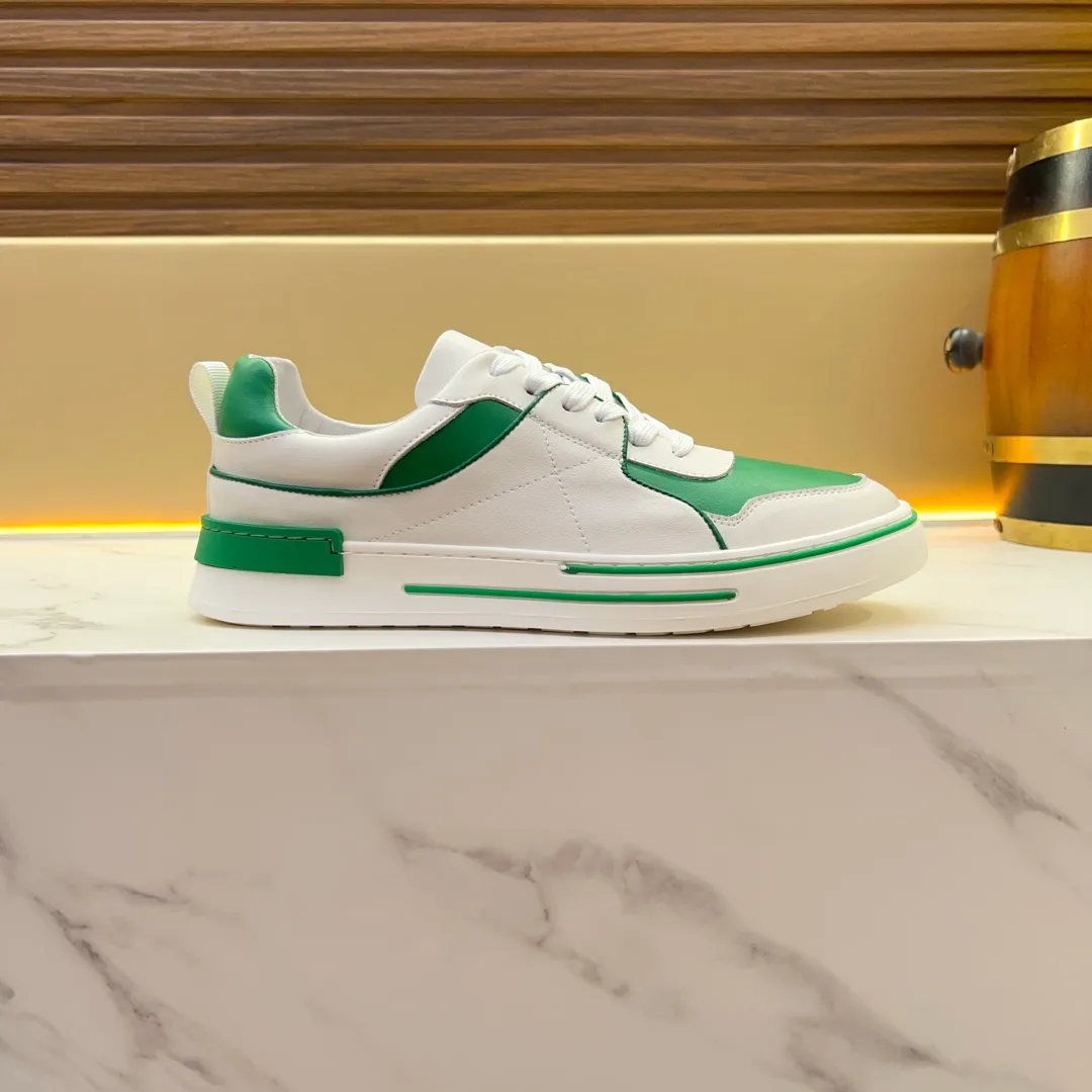 Couro de vaca feito à mão de alta qualidade moda casual masculino sapatos casuais de couro genuíno tênis de corrida e sapatos esportivos com cadarços