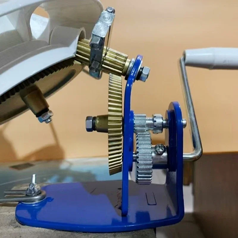 

Handmade Diy High-Speed Winding Machine Hand-Cranked Yarn Winder Woolen Ball Ball Machine for Home Use