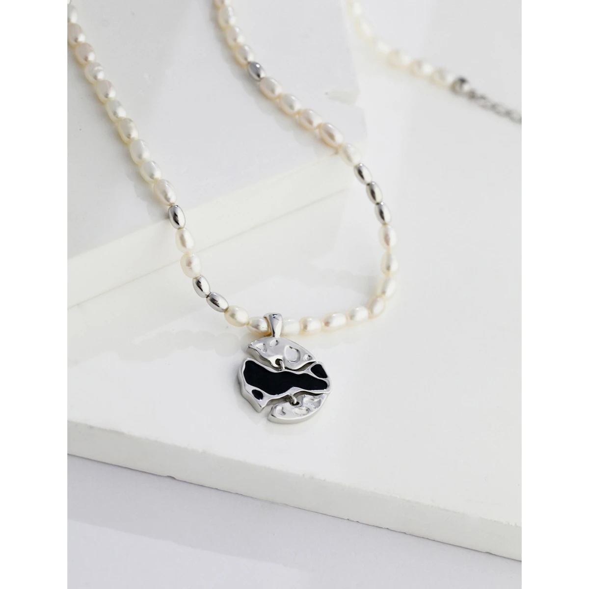 S925 sterling silver plated with 18k gold | natural pearls | drop glazed necklace 38+3cm 101911