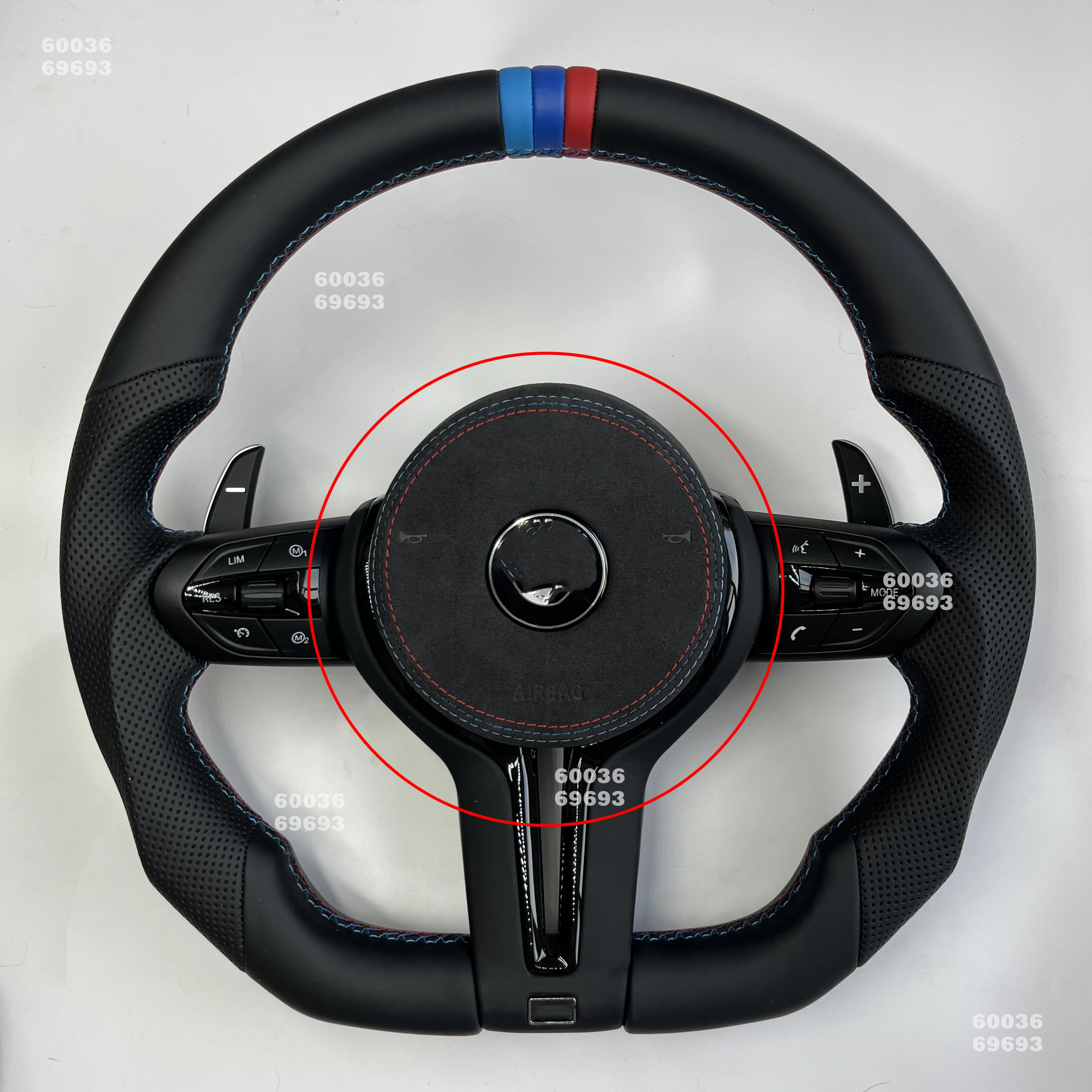 Copertura del volante in pelle e Alcantara per BMW F30 F10 F20 F32 F34 F39 F06 F01 F91 F07 E90 E91 E92 E93