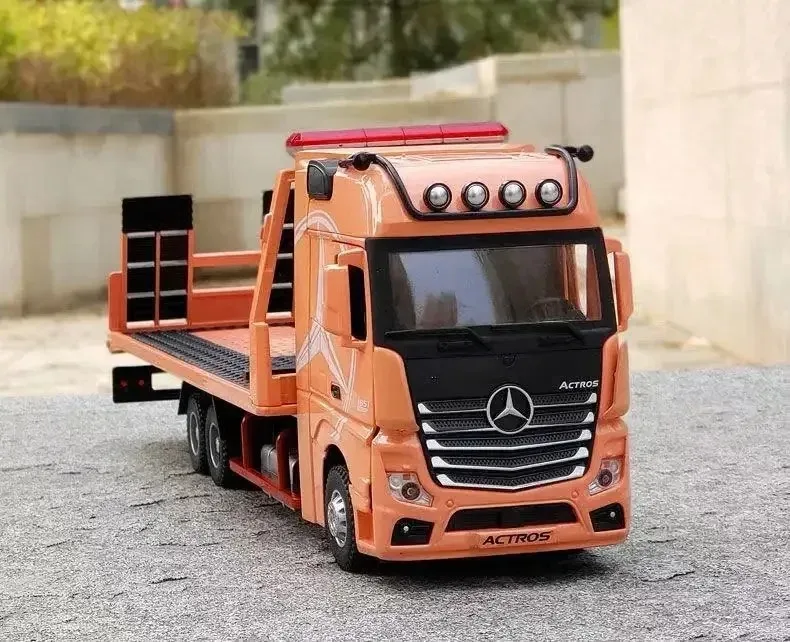 1/24 スケール大型ベンツ 1851 フラットベッドトレーラー合金トラックモデルカー Diecasts おもちゃの車シミュレーションサウンド & ライトおもちゃ子供のためのギフト