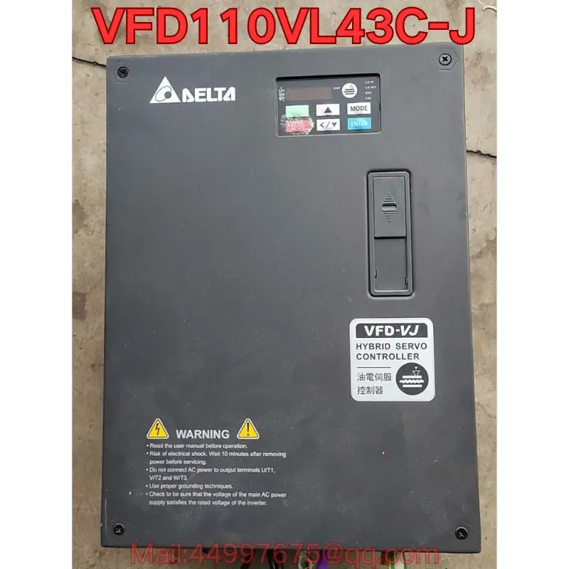 

Бывший в употреблении тест функции сервопривода VFD110VL43C-J обычно