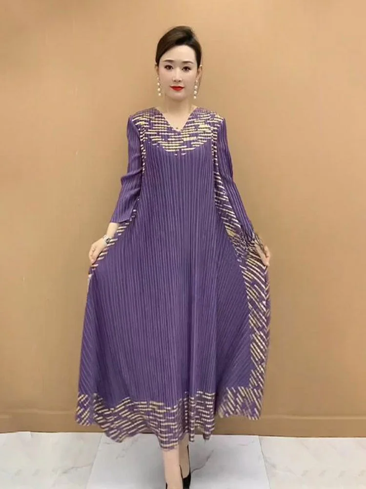 Faionable Gold Emed… - image