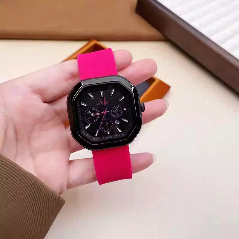 Reloj clásico de tendencia para mujer, elegante, sencillo, resistente al agua, reloj de cuarzo 2025, regalo de cumpleaños