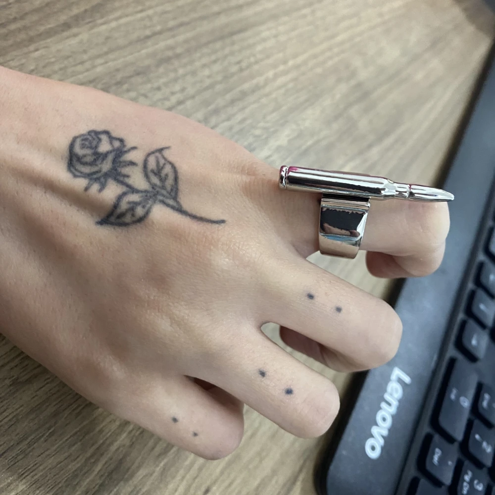 Gothic Punk Hip Hop Rings Metal silvery Bullet Finger Fashion Charm Ring Vintage For Women Men Jewelry Bague Gift
