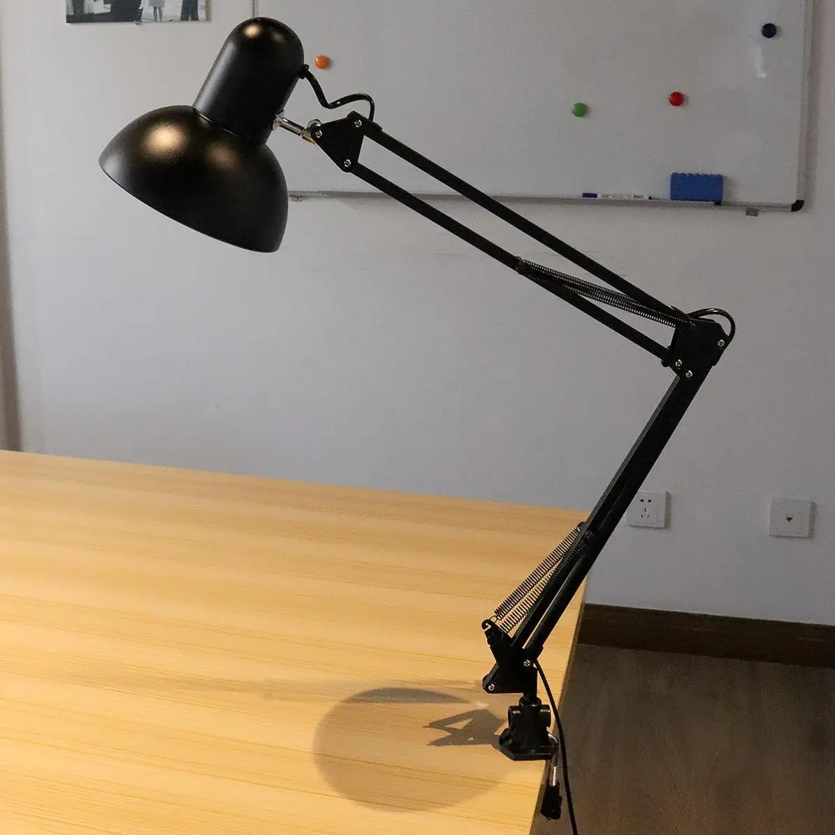 360 Degree Rotation Adjustable Gooseneck Swing Arm Desk Lamps for Home Office / Work / Reading with Rotatable Lamp Head