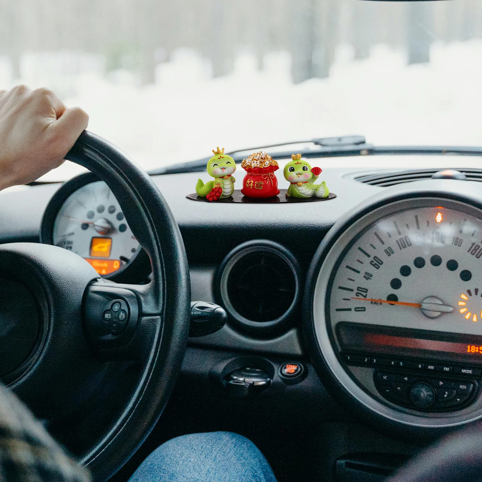 

1Set Mini Resin Zodiac Snake Sculpture Car Dashboard Ornament Year of The Snake 2025 Lunar New Year Celebration Decor