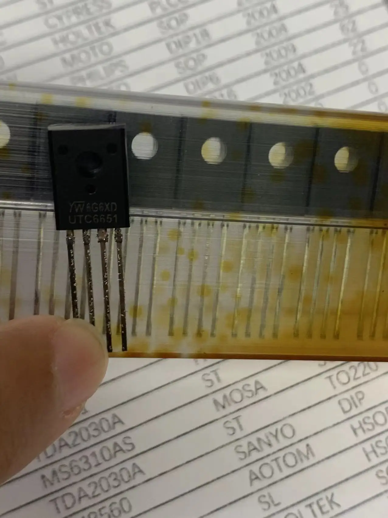 Serviço Original e Spot, UTC6651, 1Pc