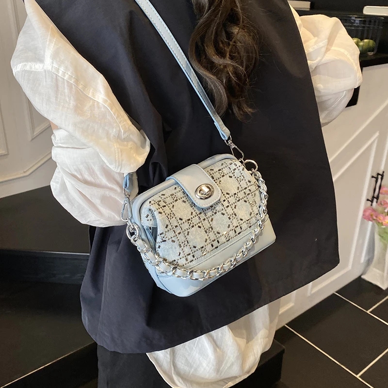 

Trendy Women's Handbag Crafted from Leather Luxury Brand Signature Famous Designer Style Popular Classic Design