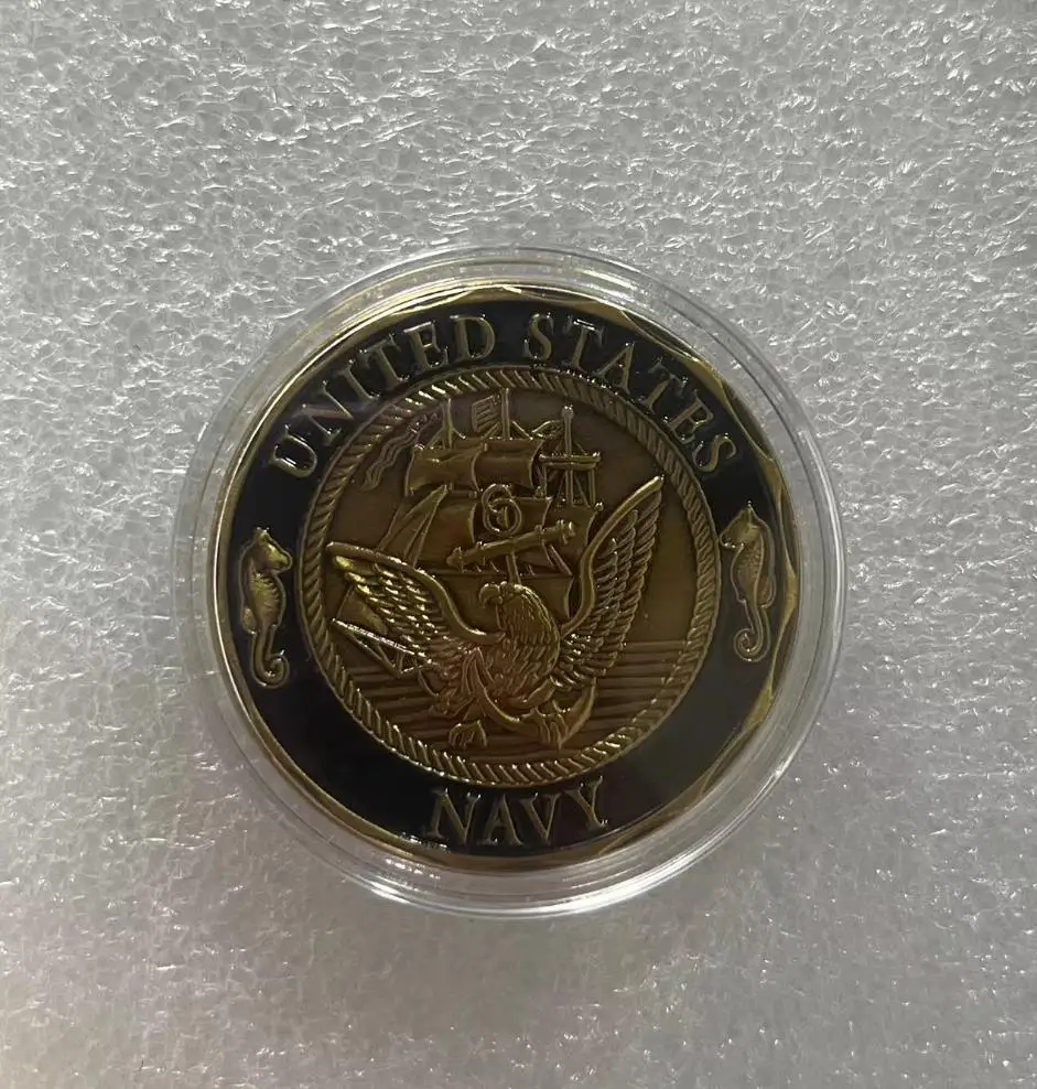 Collection of commemorative gold coins with distinctive patterns returned from cruise across the coast of the United States.cx