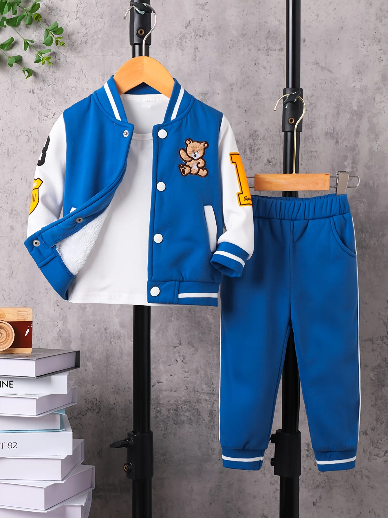 Boys' Baseball Jacket Three-Piece Set - Blue Teddy Bear Embroidered Sportswear for Toddlers, Spring/Fall Casual Outfit