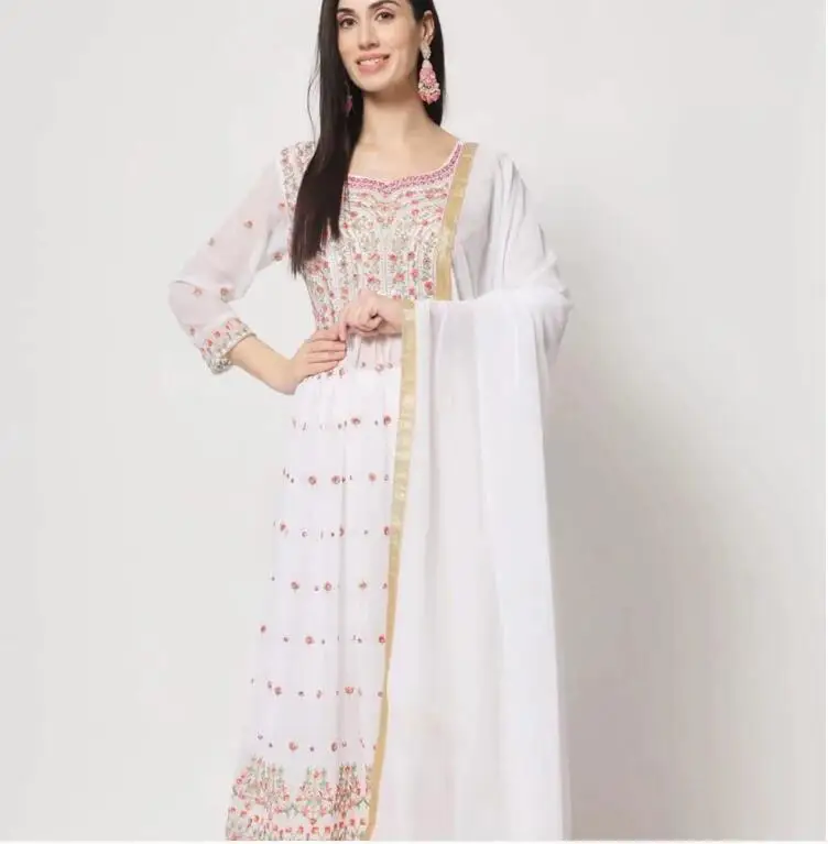 

Women's India White Embroidery Three Piece Set