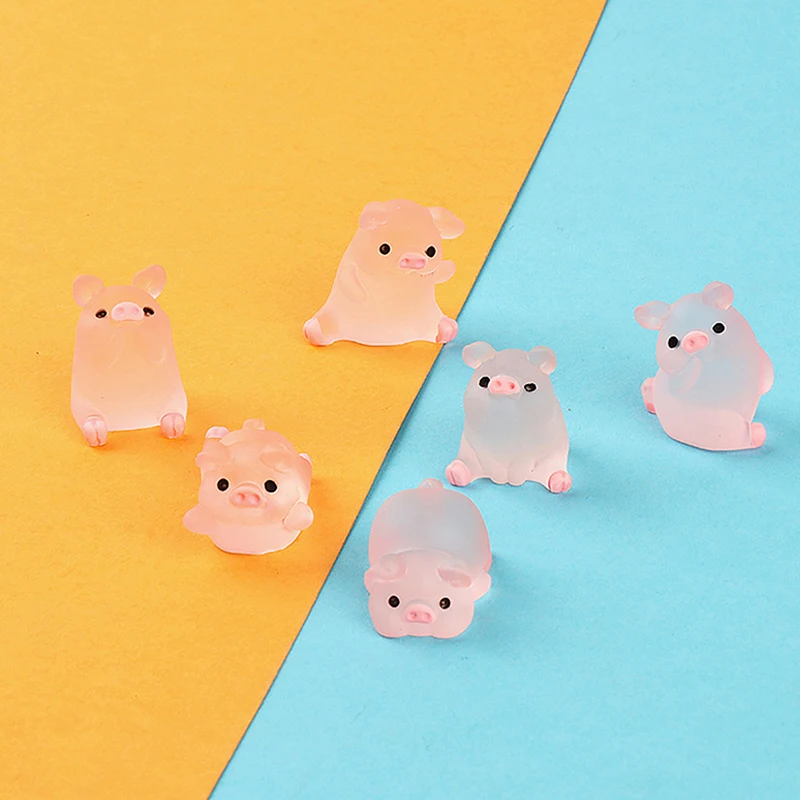 6Pcs Kawaii Mini Resin Cartoon Pig Miniatures Terrarium Figurines DIY Handmade Scrapbook Crafts Home Decoration Accessories