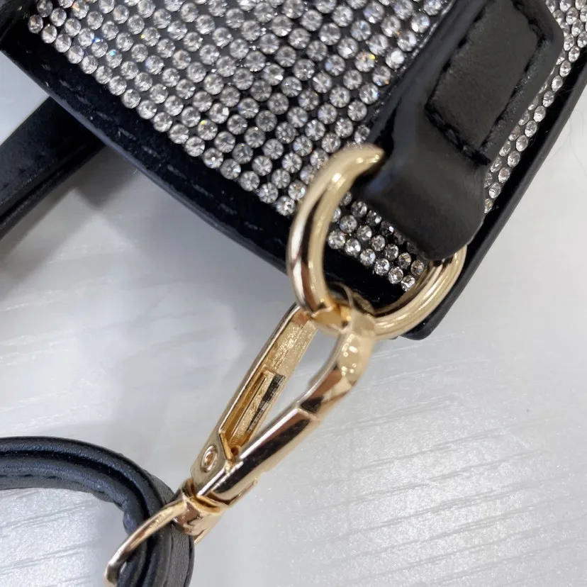 Luxury Diamond Women Purses and Handbags Designer Ladies Shoulder Bag Silver Rhinestone Bucket Bag Chic Female Crossbody Bag