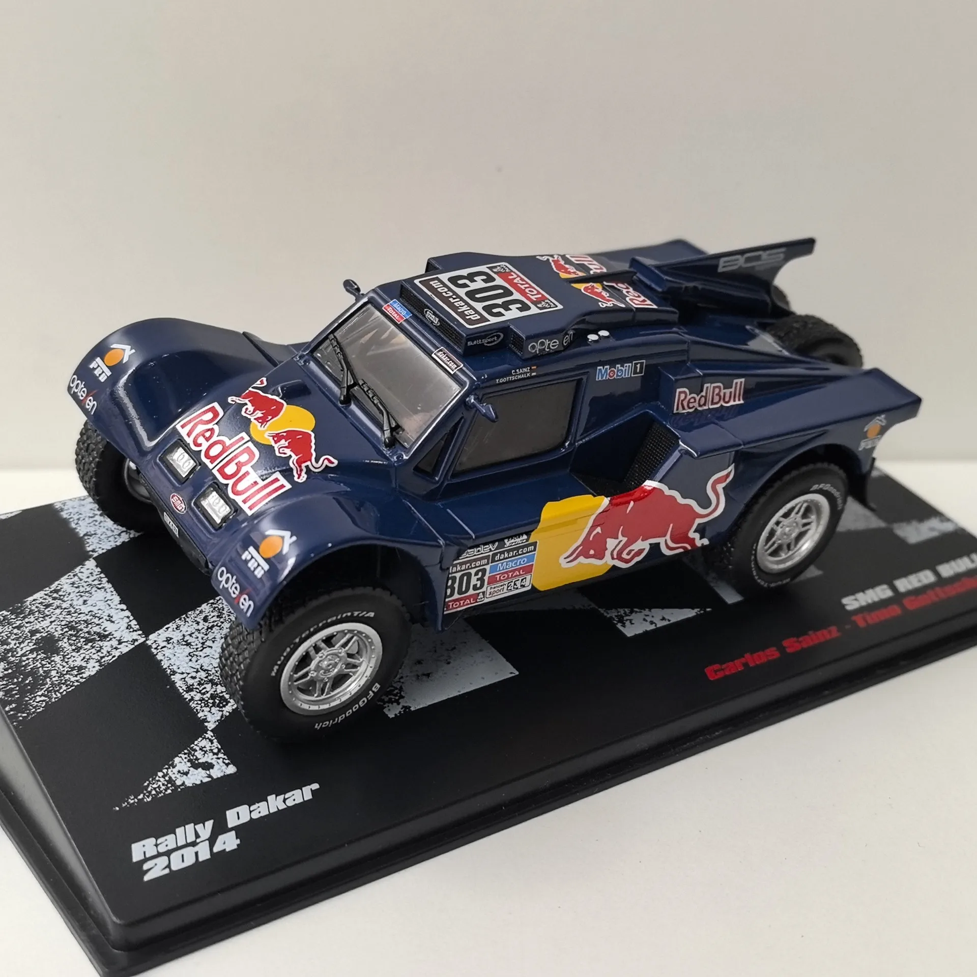 

Diecast ALTAYA 1/43 Scale SMG RED BULL 2014 Red Bull Painted Alloy Car Model Collectible Toy Gift Souvenir Display Ornament