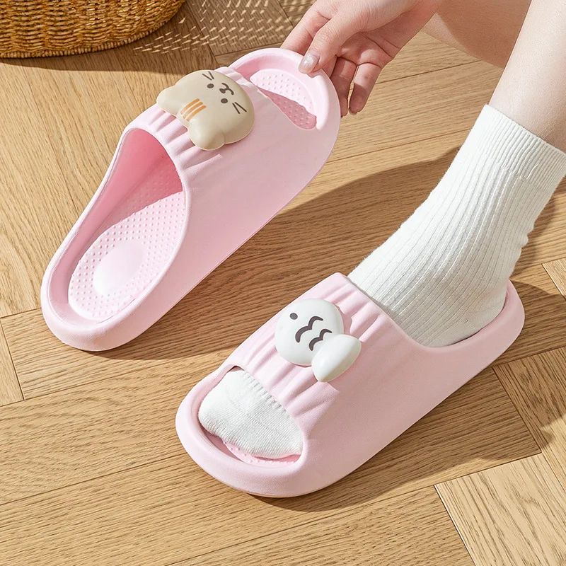 Cute Cat Decoration Soft Cloud EVA Indoor Slippers Women Summer 2026 Comfort Thick Bottom House Slippers Girl's Cartoon Slides