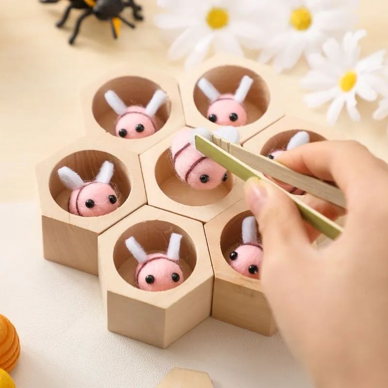 Sensory Bee Toys Newborn Fine Motor Skill Toy Montessori Game Bees Montessori wooden Creative Baby 0 12 months Play toys Gifts