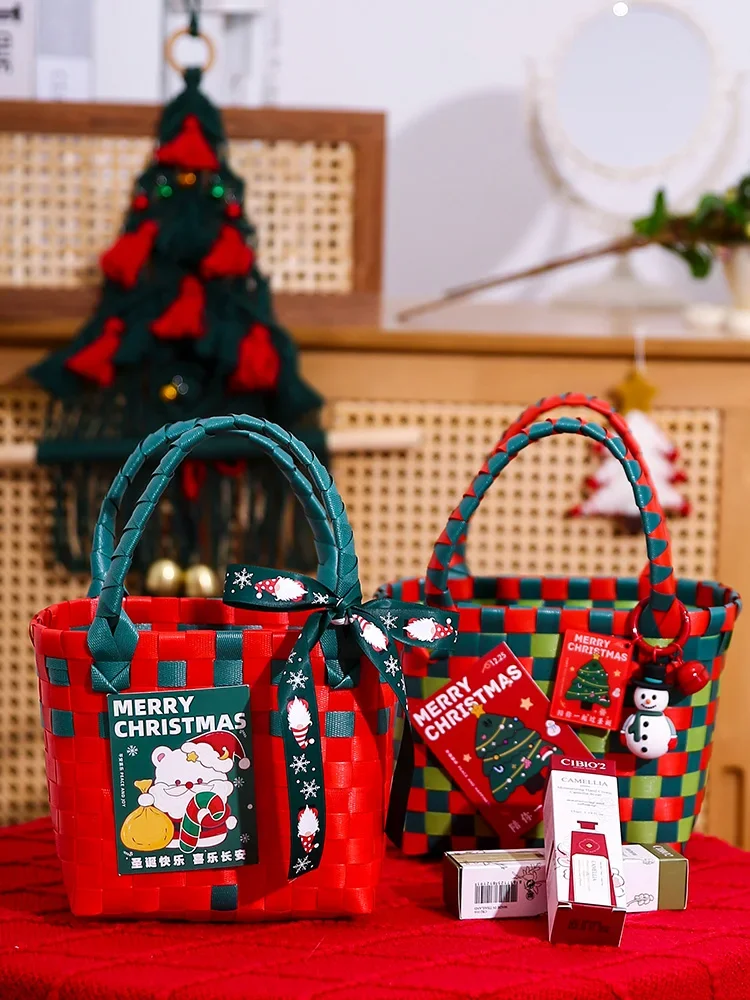 Merry Christmas Candy Storage Basket Handbag Gift  Rattan Basket Travel Picnic Beach Shopping Bag Rattan Fruit Basket