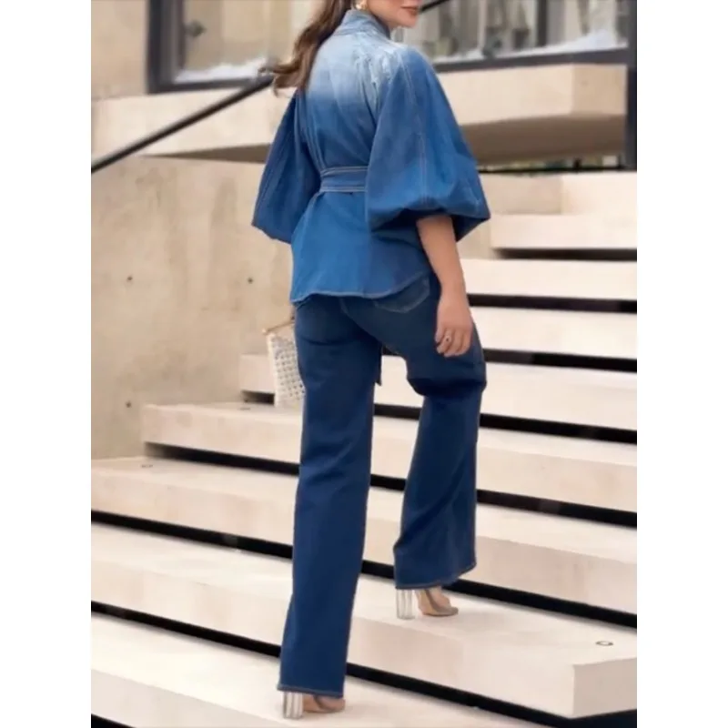 Blaue Oberteile aus gewaschenem Denim für Damen, 2025, Baumwolle, Vintage-Stil, A-Linie, Stehkragen, Laternenärmel, einreihige Blusen mit Gürtel 180632