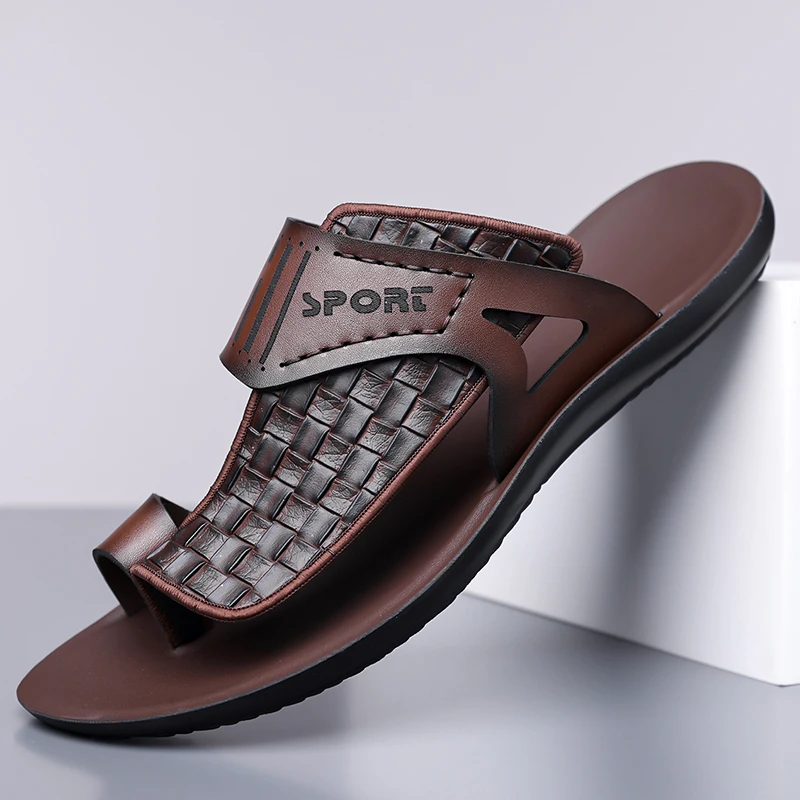 

Летние мужские модные простые кожаные сандалии, большие размеры 38-48, молодежная пляжная обувь, тапочки, удобная повседневная обувь на резиновой подошве