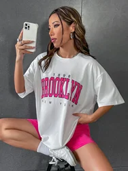 女性のためのbrooklylyork文字がプリントされたTシャツ,印刷された黒のTシャツ,90年代のトップ1898