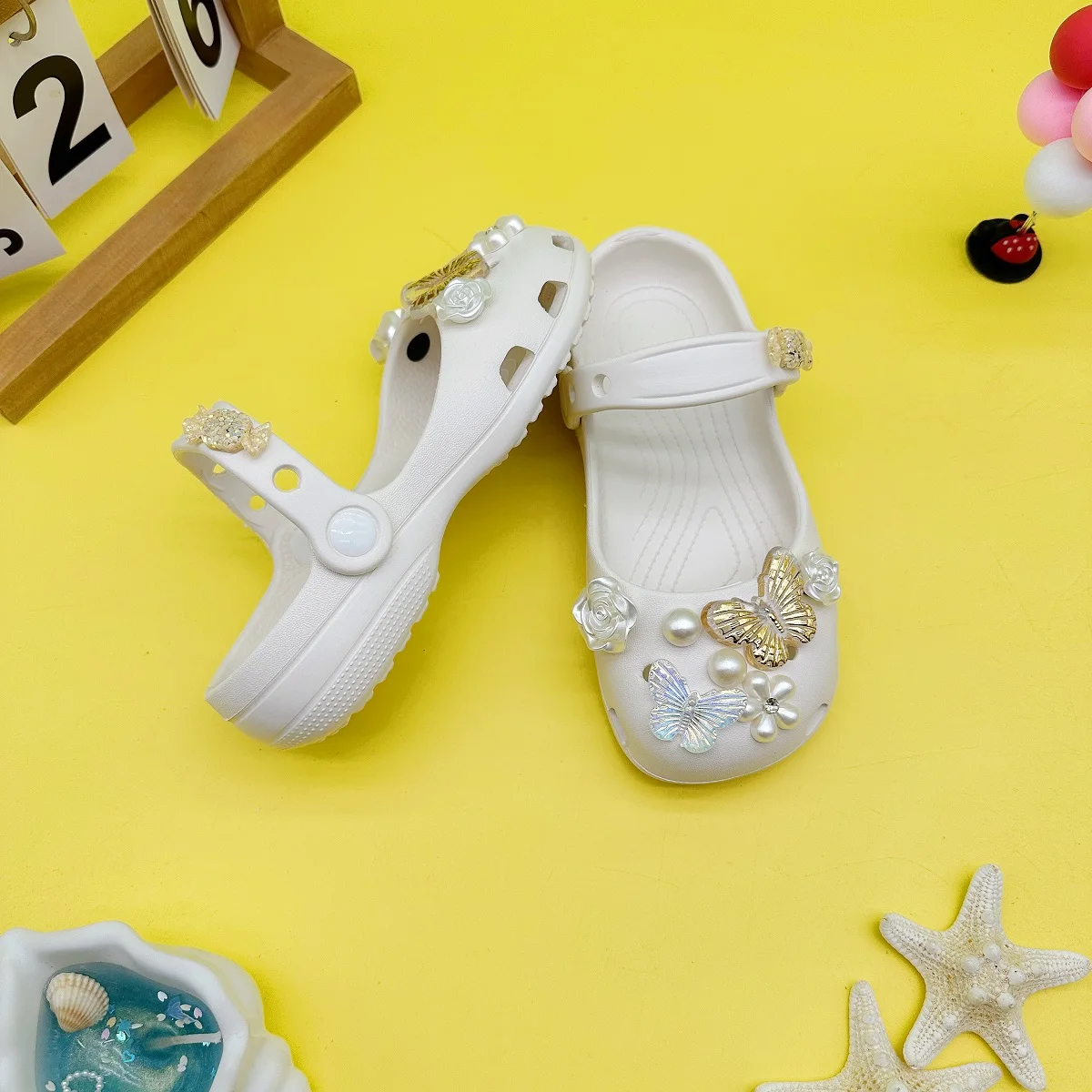 Summer Cartoon Gold Butterfly Rose Ballet Shoes Mary Jane Girls' Closed-Toe Sandals Beach Shoes Clogs