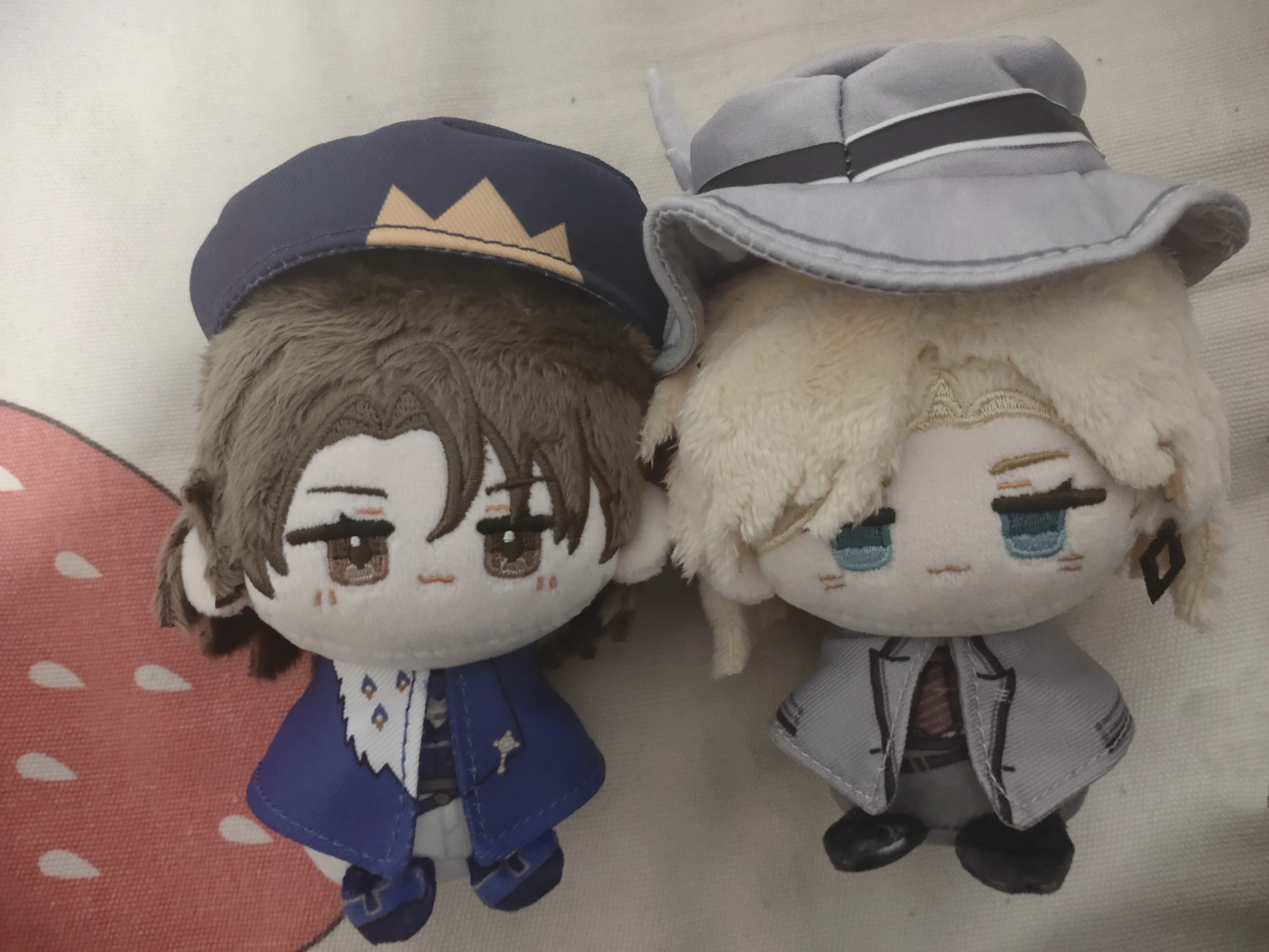 

Game Path to Nowhere McQueen Eve labyrinth Mascot Costume Plush Doll for Cosplay Events Pendant Keychain