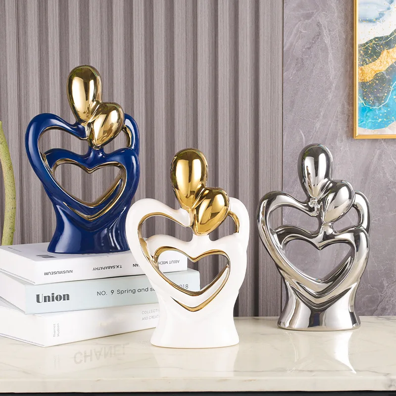 Modern simple abstract character ornament love couple embrace home decoration, high-end housewarming gift living room