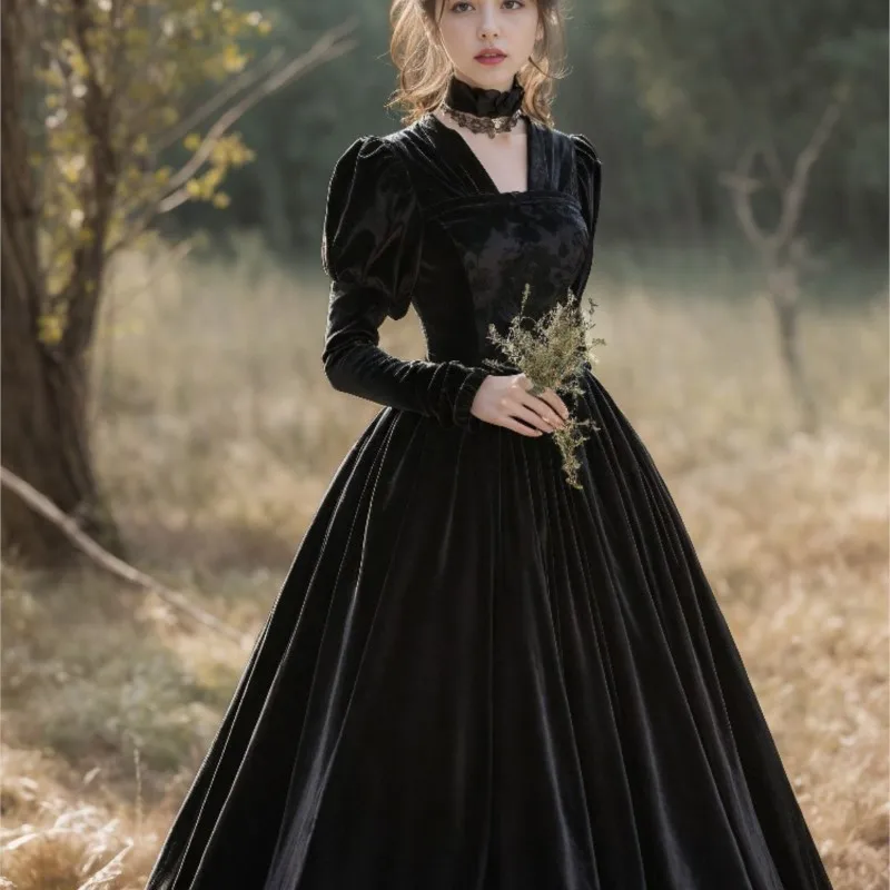 

Wear a full set of feminine black vintage velvet dresses