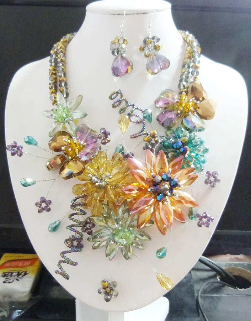 Vintage Fashion Luxury Crystal Flower Jewelry Set  Necklace Earrings Wedding Party 20\