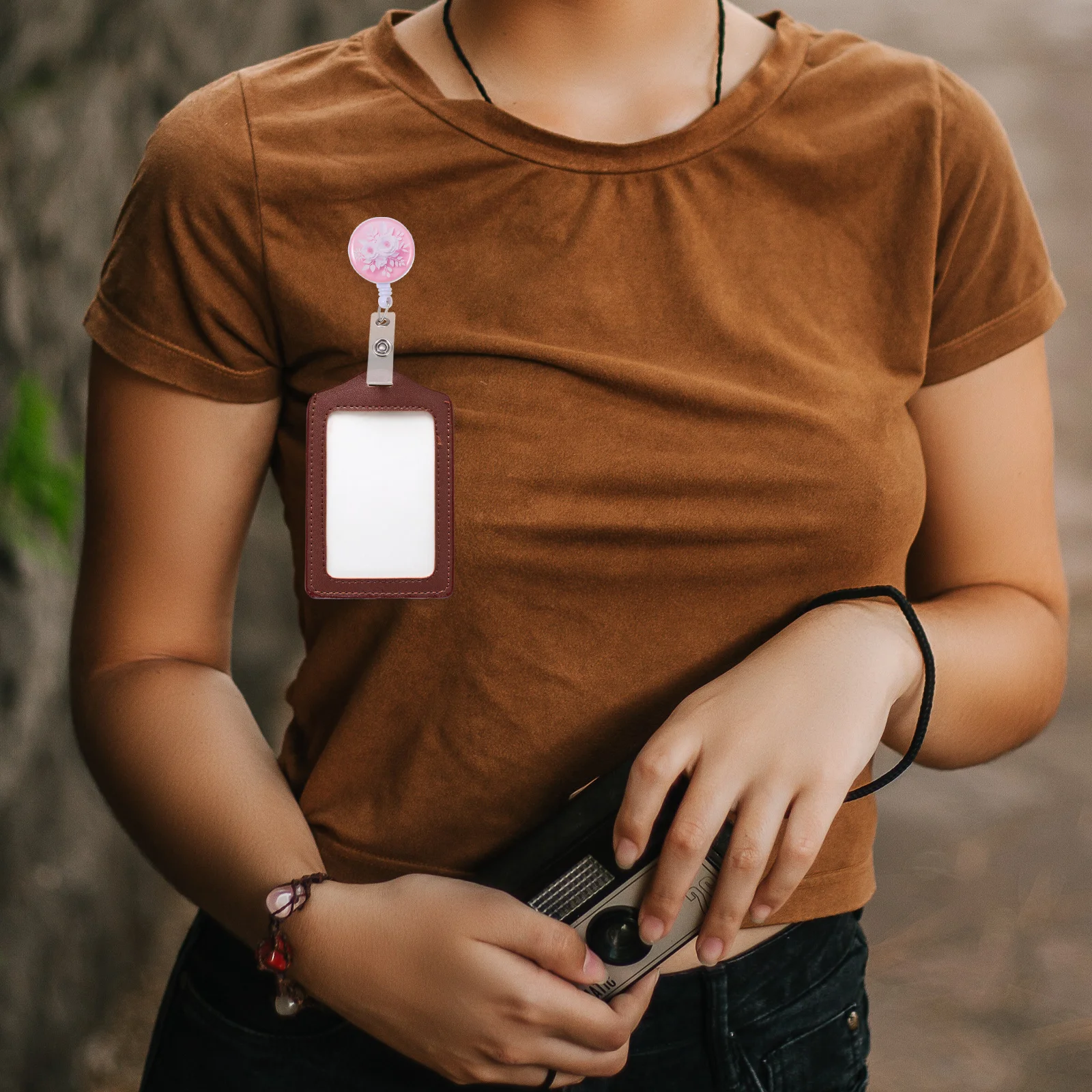 2 قطعة ثلاثية الأبعاد زهرة سهلة السحب شارة كليب قابل للسحب البلاستيك بطاقات الهوية حامل أبازيم العمل العالمي شارة اكسسوارات الاعتماد