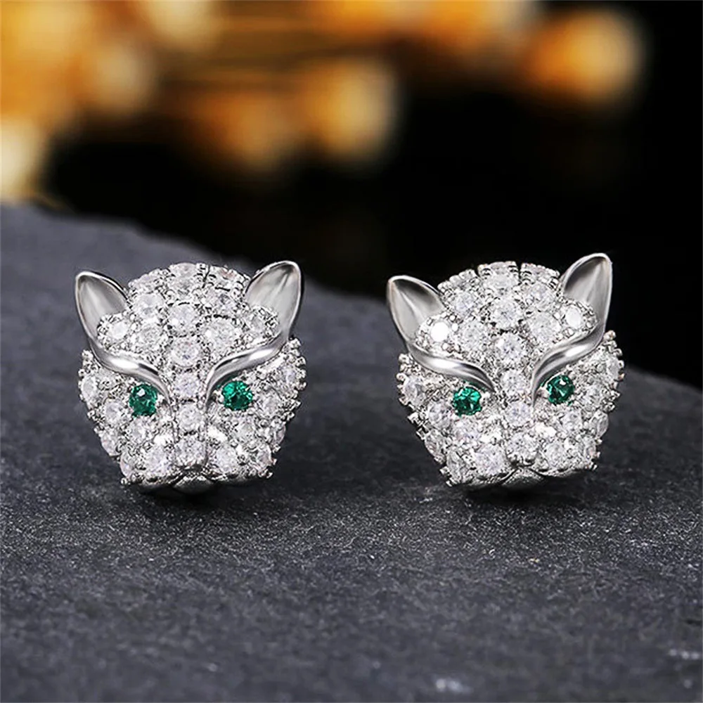 

Elegant Silver Color Inlaid with White Green Zircon Leopard Head Stud Earrings for Women Fashion Engagement Wedding Earrings