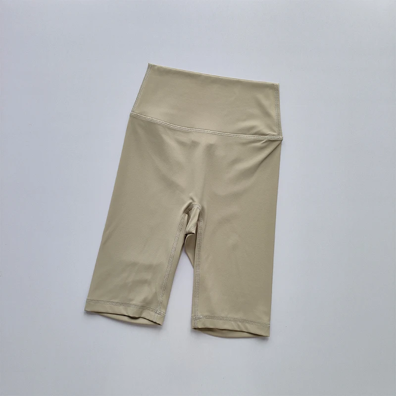 Hochgeschnittene Gaoshi-Thread Nude Sport-Lauf-Yoga-Caprihose für Damen, Schnelltrocknende Fitness-Laufshorts, Sommer-Hot-Shorts – Detail 5