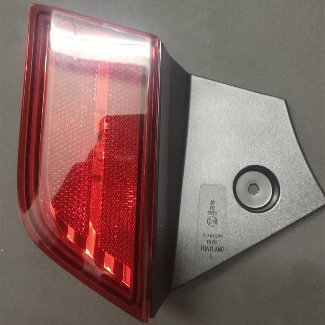 PAJERO MONTERO SPORT third generation 2016-2019 REFLECTOR,TAIL,LH No lights 8355A026