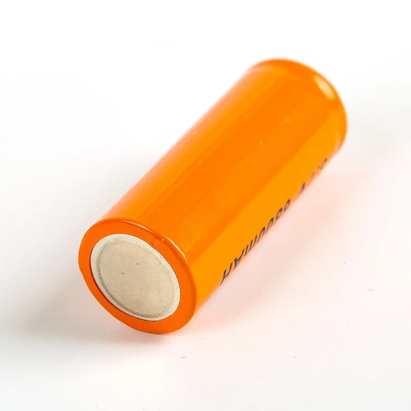 بطارية ليثيوم أيون مسطحة بقدرة 6800 مللي أمبير في الساعة 126650 للإلكترونيات الرقمية بطارية ليثيوم قابلة لإعادة الشحن مع طاقة تجارية محايدة