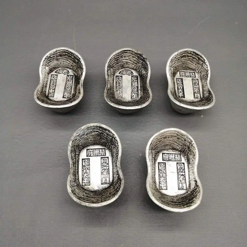 Antiquities and Miscellaneous Collectibles: Collection of Old Qing Dynasty Silver Ingots
