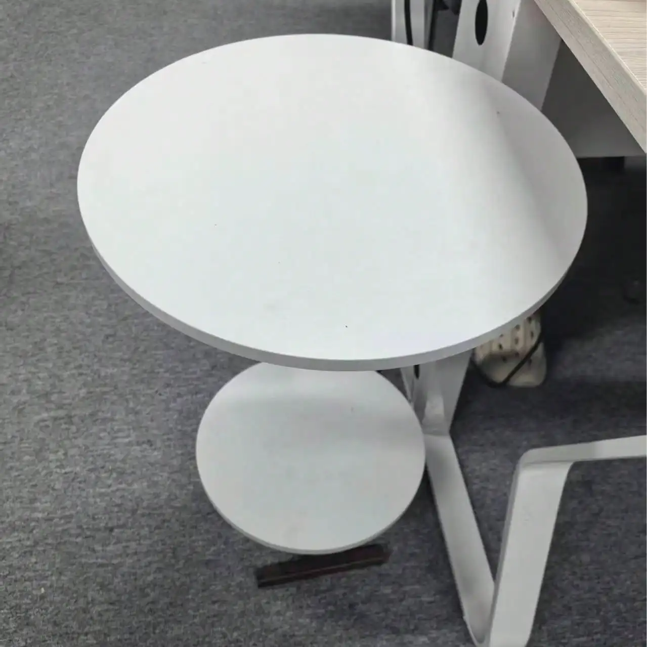Round C-Shaped Storage Table With Lower Shelf - Solid Hardwood & MDF Construction, Space-Saving Modern Classic Design, - Freestanding Sofa/Bedside Table With 3.2 Cu Ft Storage, Compact Round End Table For Living Room, Bedroom - view 2