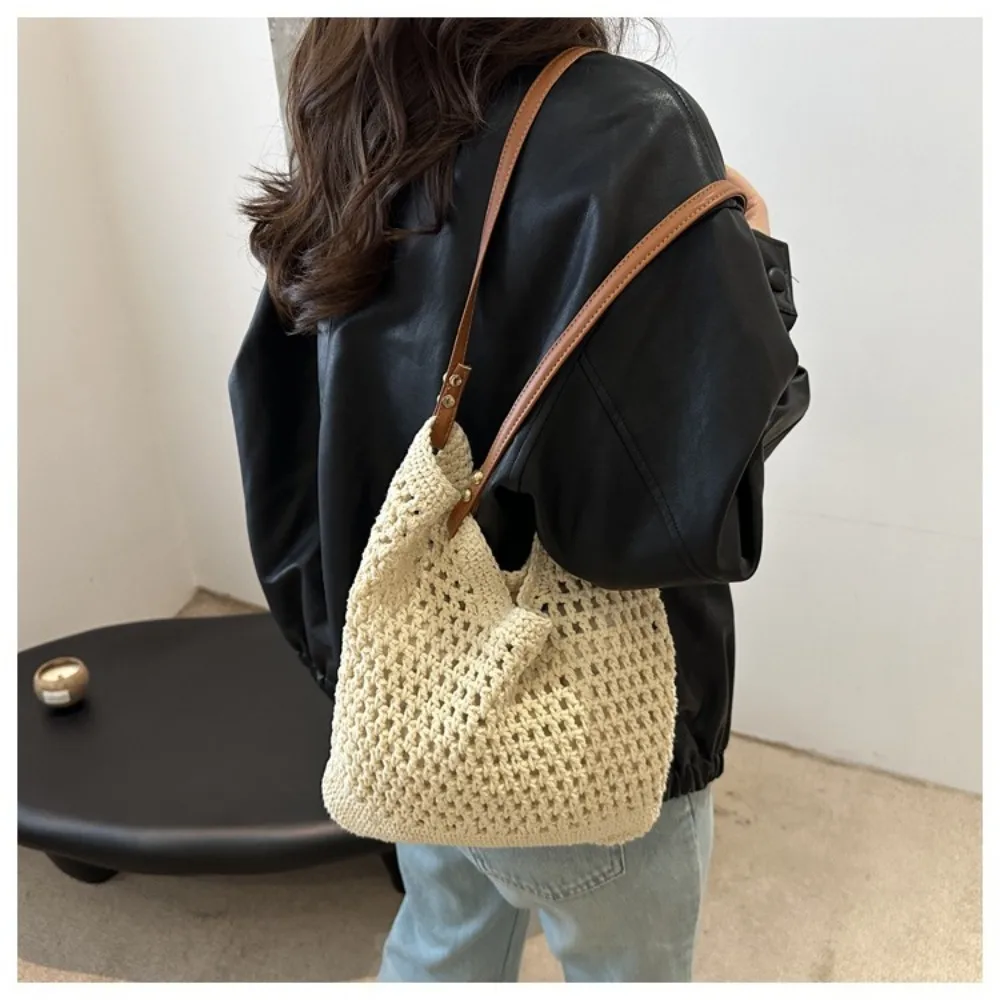 

New Casual Bucket Bag Bohemian Large Capacity Shoulder Bag Handwoven Straw Handbag Vacation