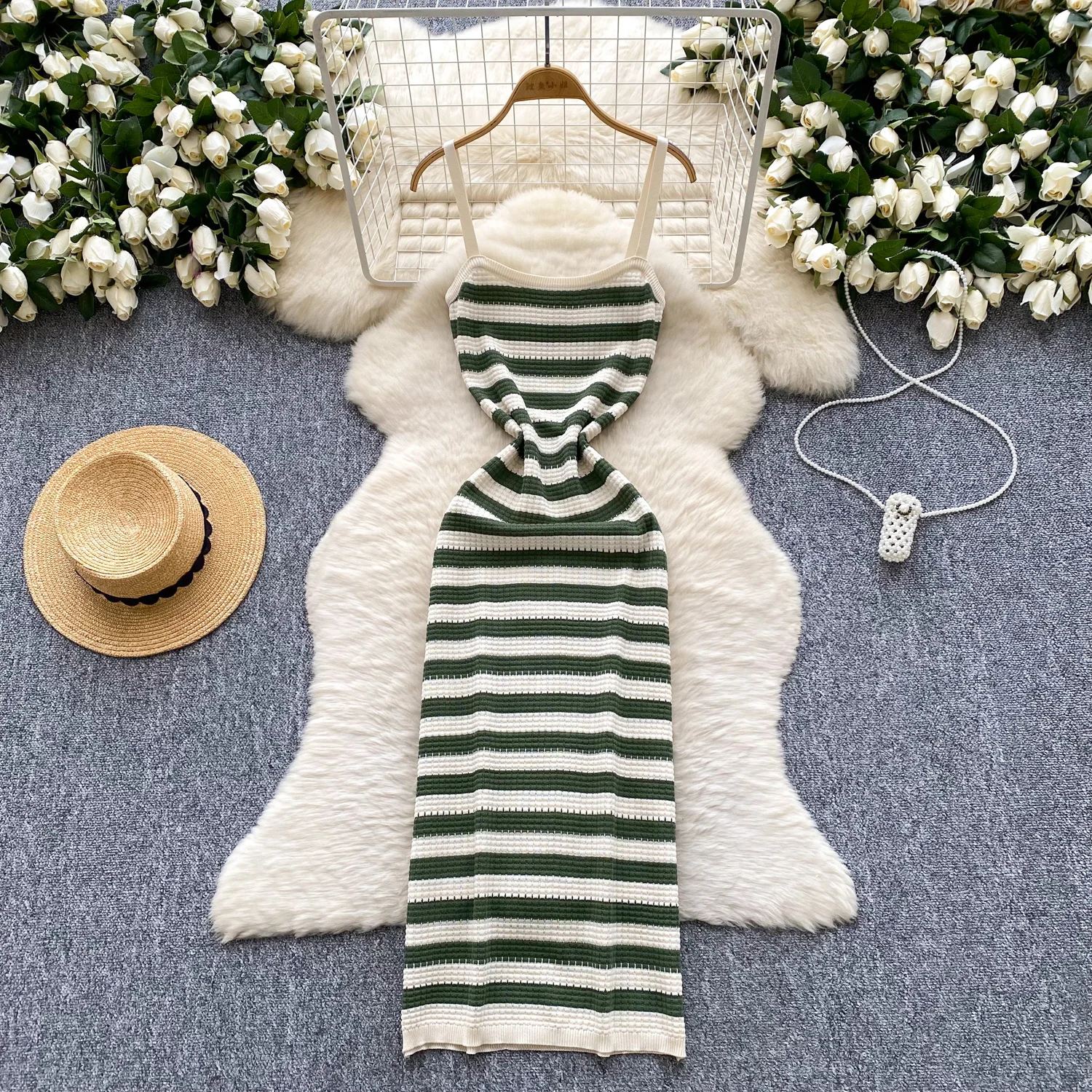 2025 Strip Ins Fashion Sexy Package Hips Bodycon Dress Lady New Stripes Knitted Spaghetti Straps Outfits Maxi Long Women Dress