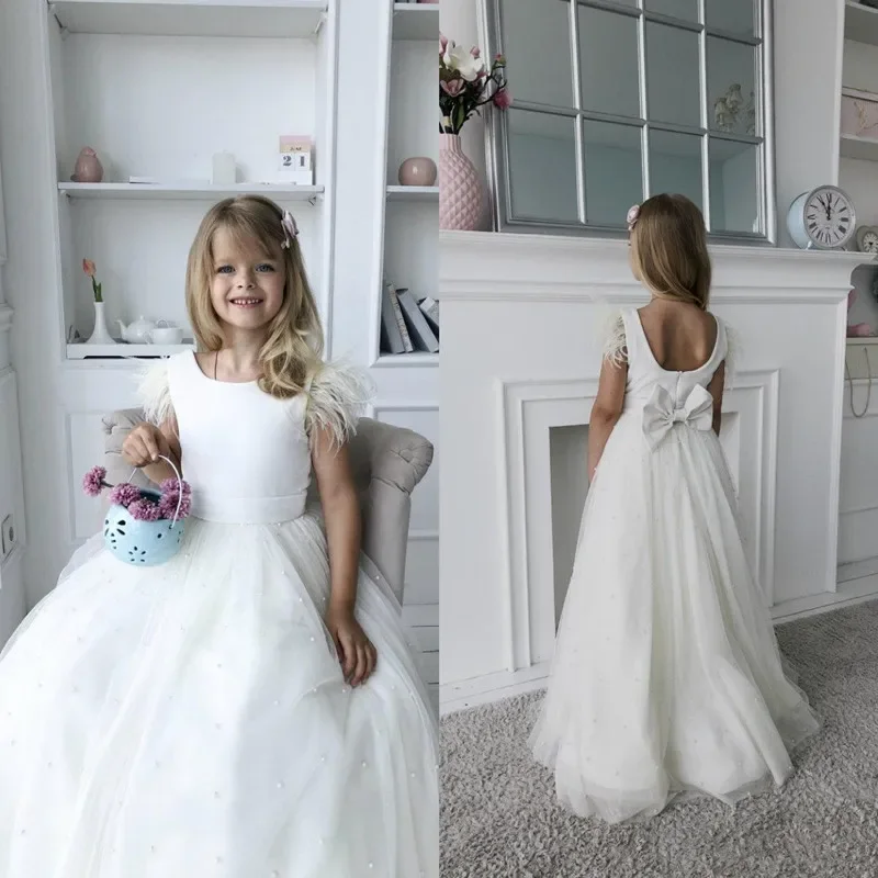 Customized White Flower Girls Dresses Sleeveless Pearls First Communion Floor Length Birthday Girls Dress for Party and Wedding