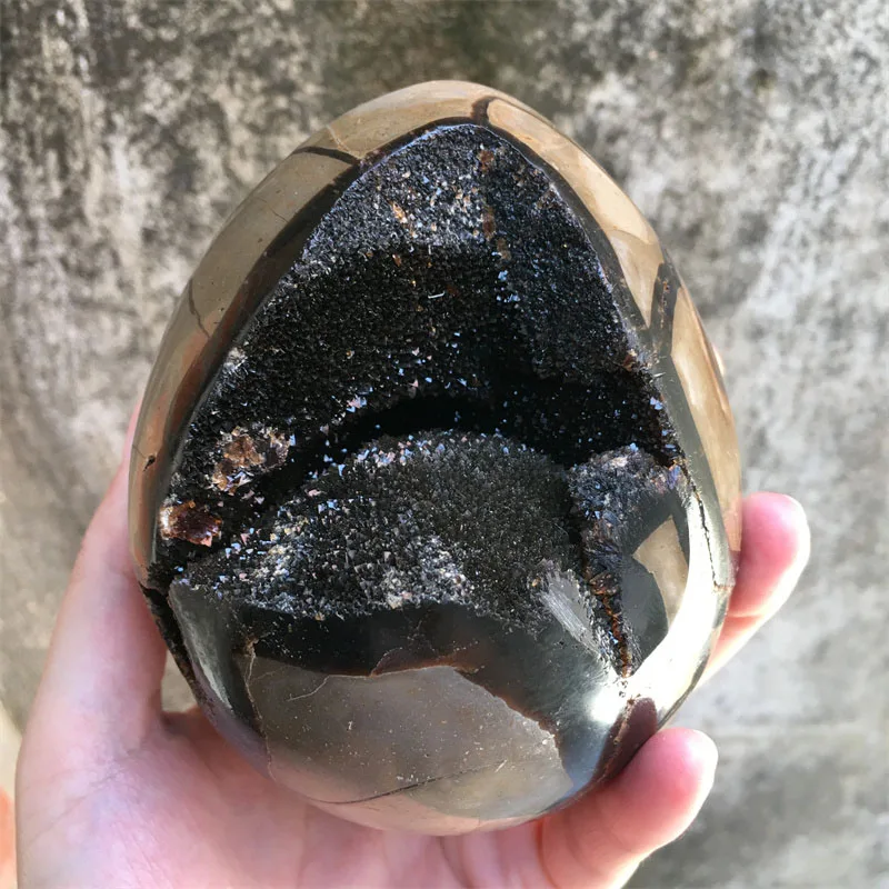 

Natural Septarian Egg Geode Druzy With Calcite Quartz Shinning Dragon Stones Crystals Healing Divination Gem Home Decpration